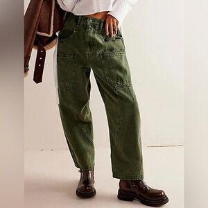 NWOT-WE THE FREE NEW SCHOOL RELAXED JEAN